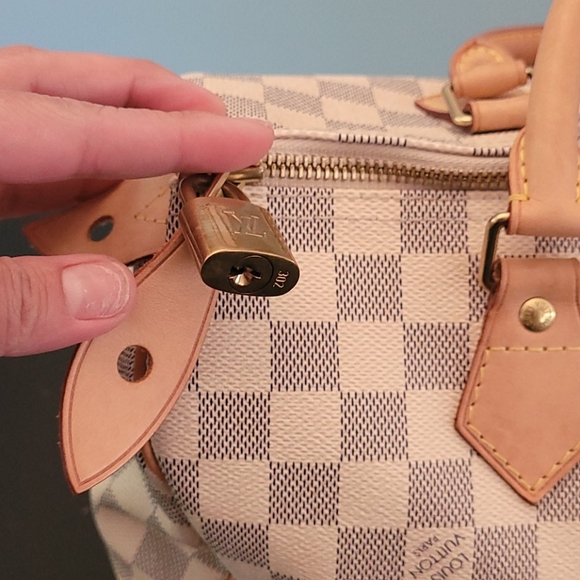 Louis Vuitton Azur Speedy 25